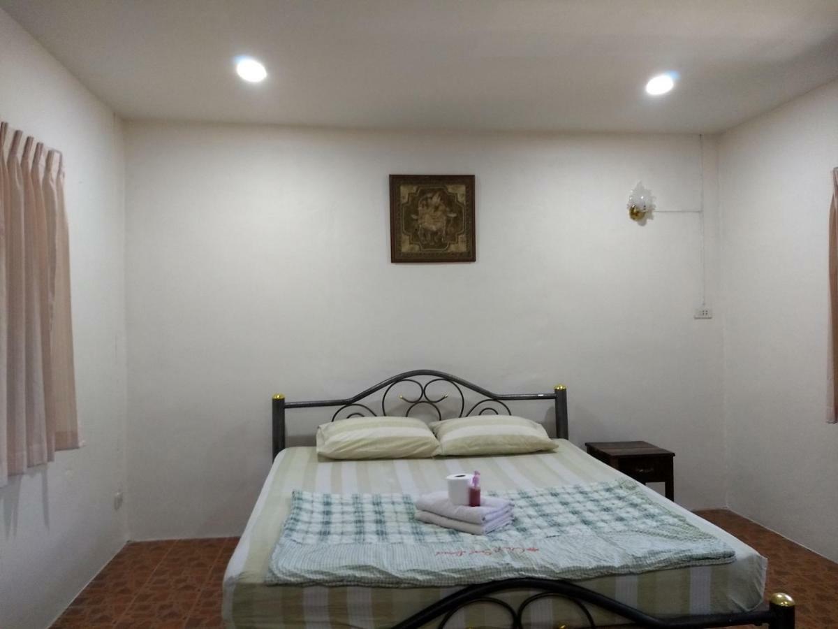 Js Guesthouse Тау Экстерьер фото