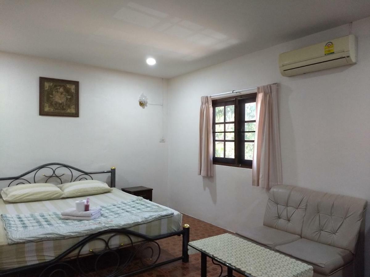 Js Guesthouse Тау Экстерьер фото